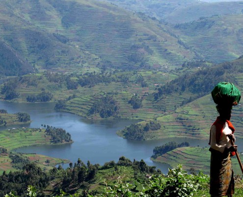 Viajar a Uganda con Bhárad