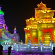Festivales de hielo, destino de nieve de Bhárad